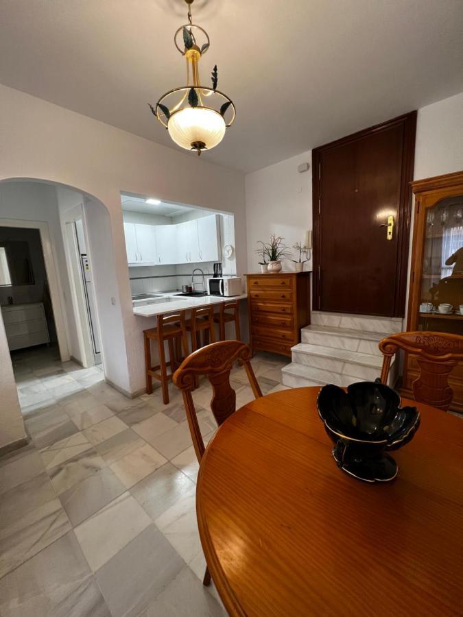 Synergy Apartment, 2 Bedroom, City Center By Namaste Elite 토레몰리노스 외부 사진
