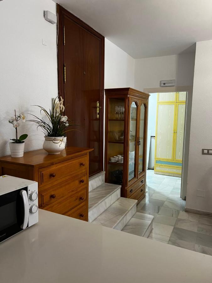 Synergy Apartment, 2 Bedroom, City Center By Namaste Elite 토레몰리노스 외부 사진