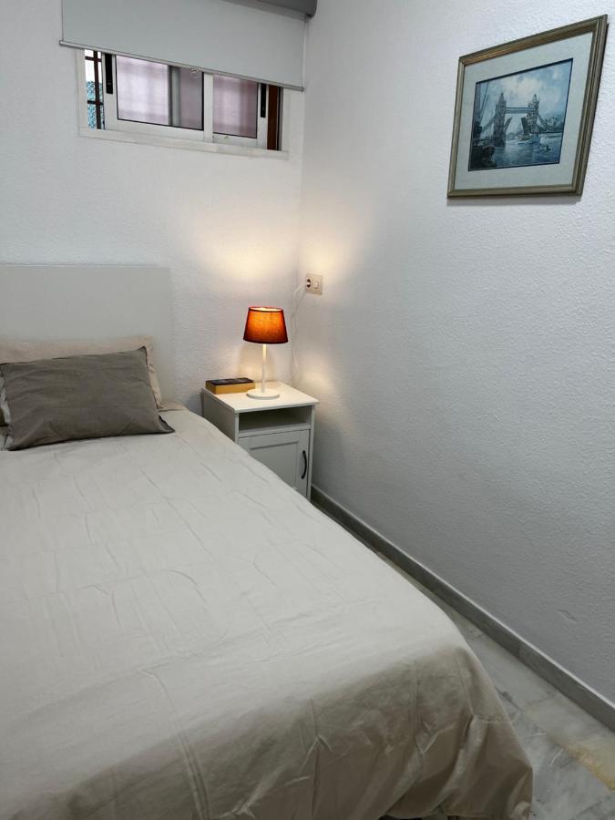 Synergy Apartment, 2 Bedroom, City Center By Namaste Elite 토레몰리노스 외부 사진